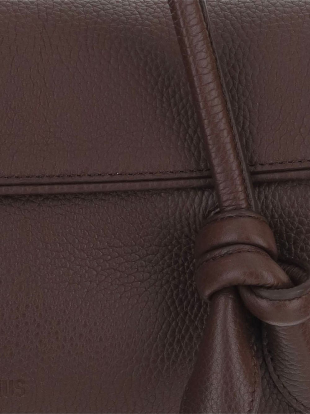 Jacquemus Le Grand Bambino Shoulder Bag