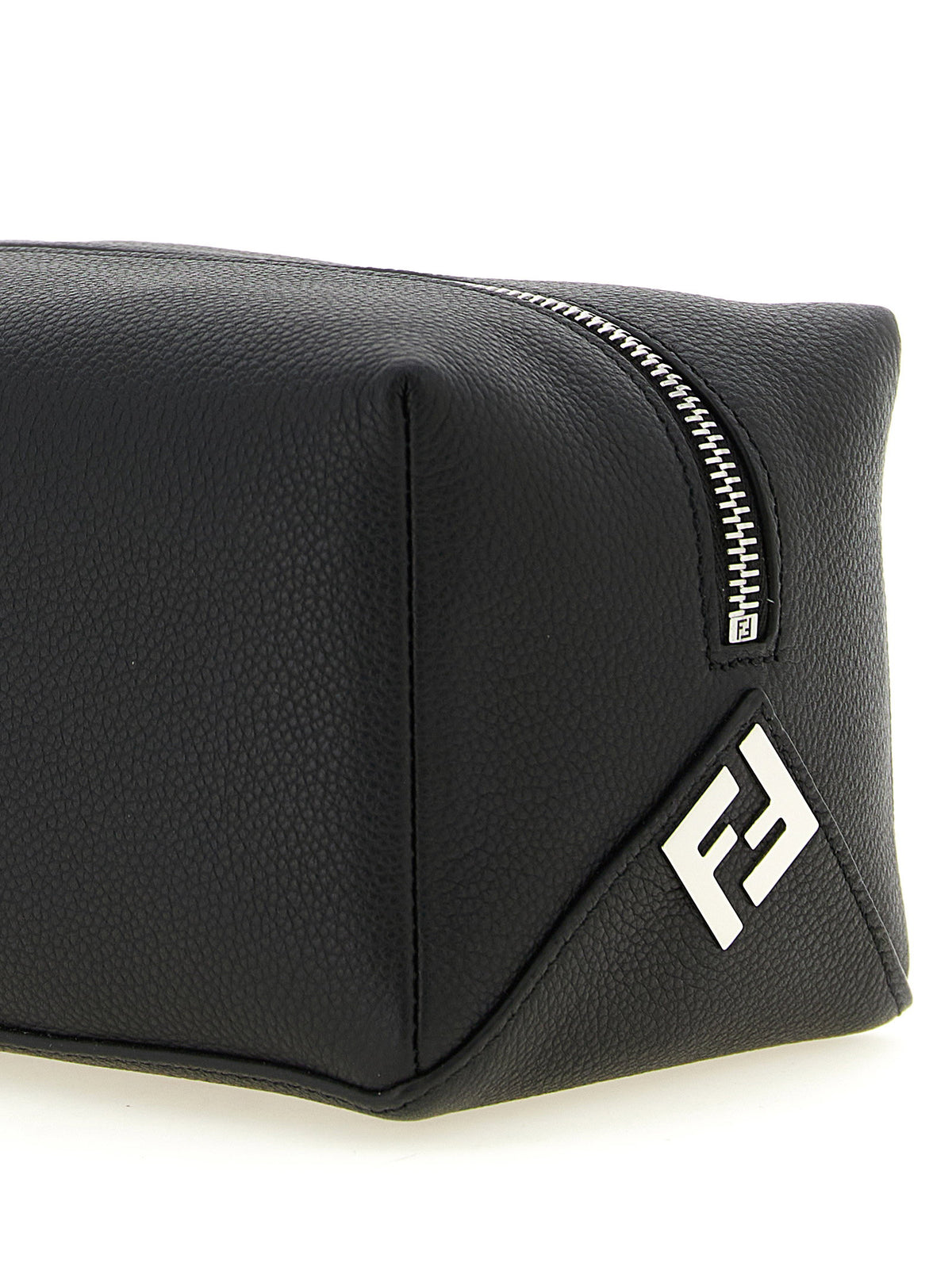 Beauty Fendi Lui