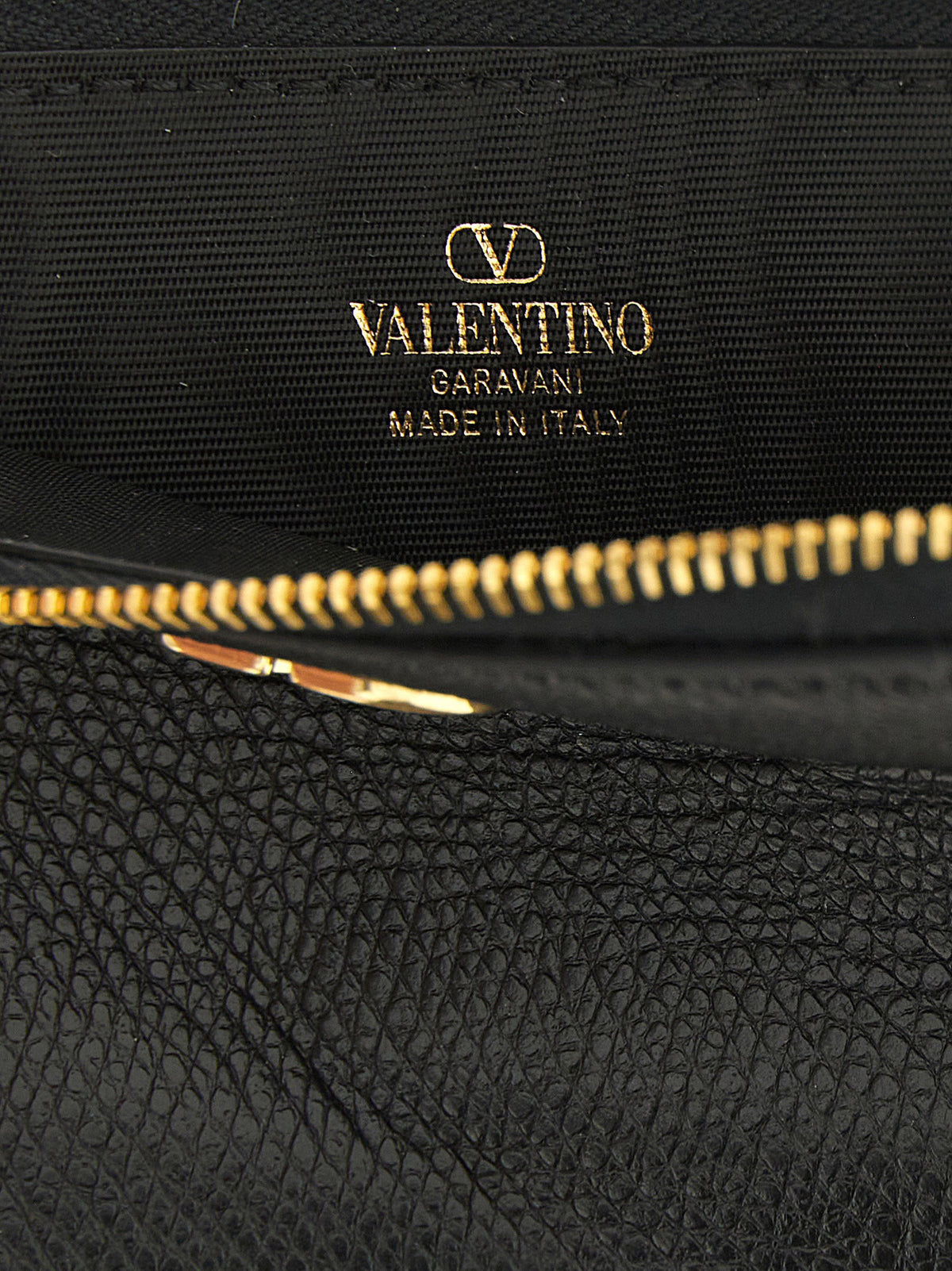Valentino Garavani Vlogo Black Cardholder