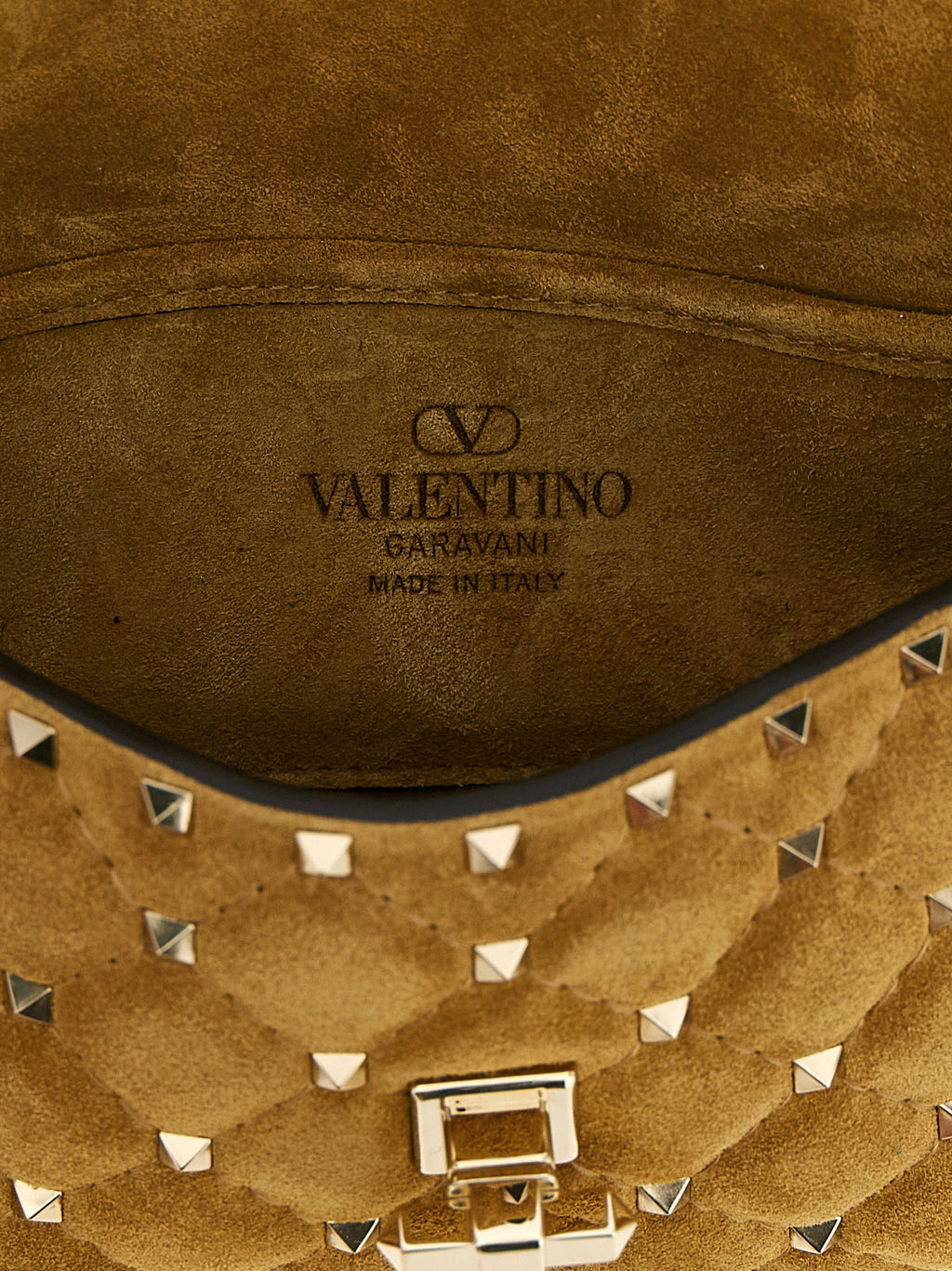 Valentino Garavani Valentinog Shoulder Bag. Rockstudspike Small